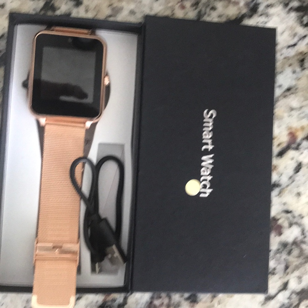 Smart watch and rose gold